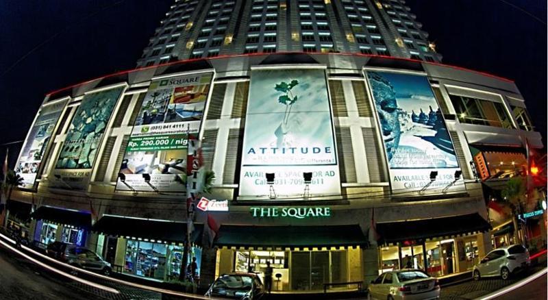 The Square Surabaya Hotel Luaran gambar