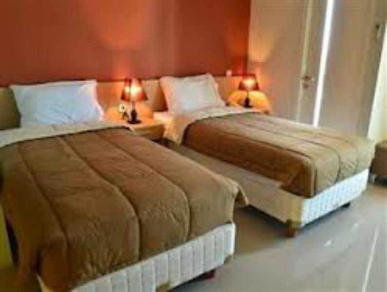 The Square Surabaya Hotel Luaran gambar