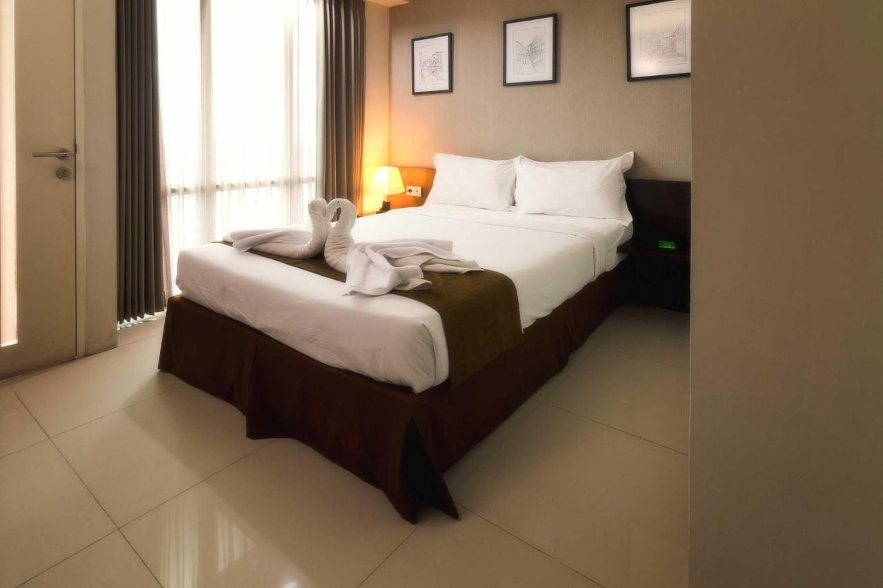 The Square Surabaya Hotel Luaran gambar